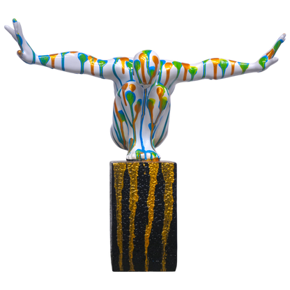 Estatua a Brazo abierto