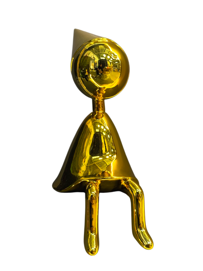 Niño sentado
