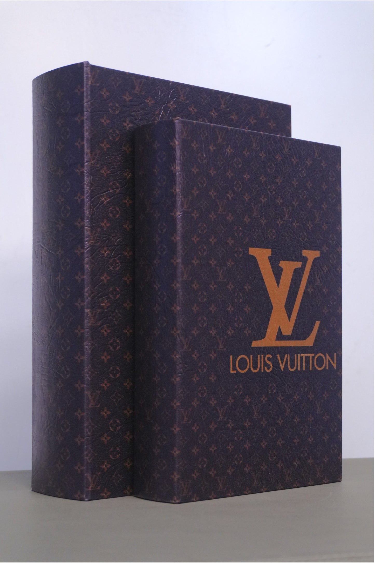 Libro decorativo Louis Vuitton (set 2 piezas)