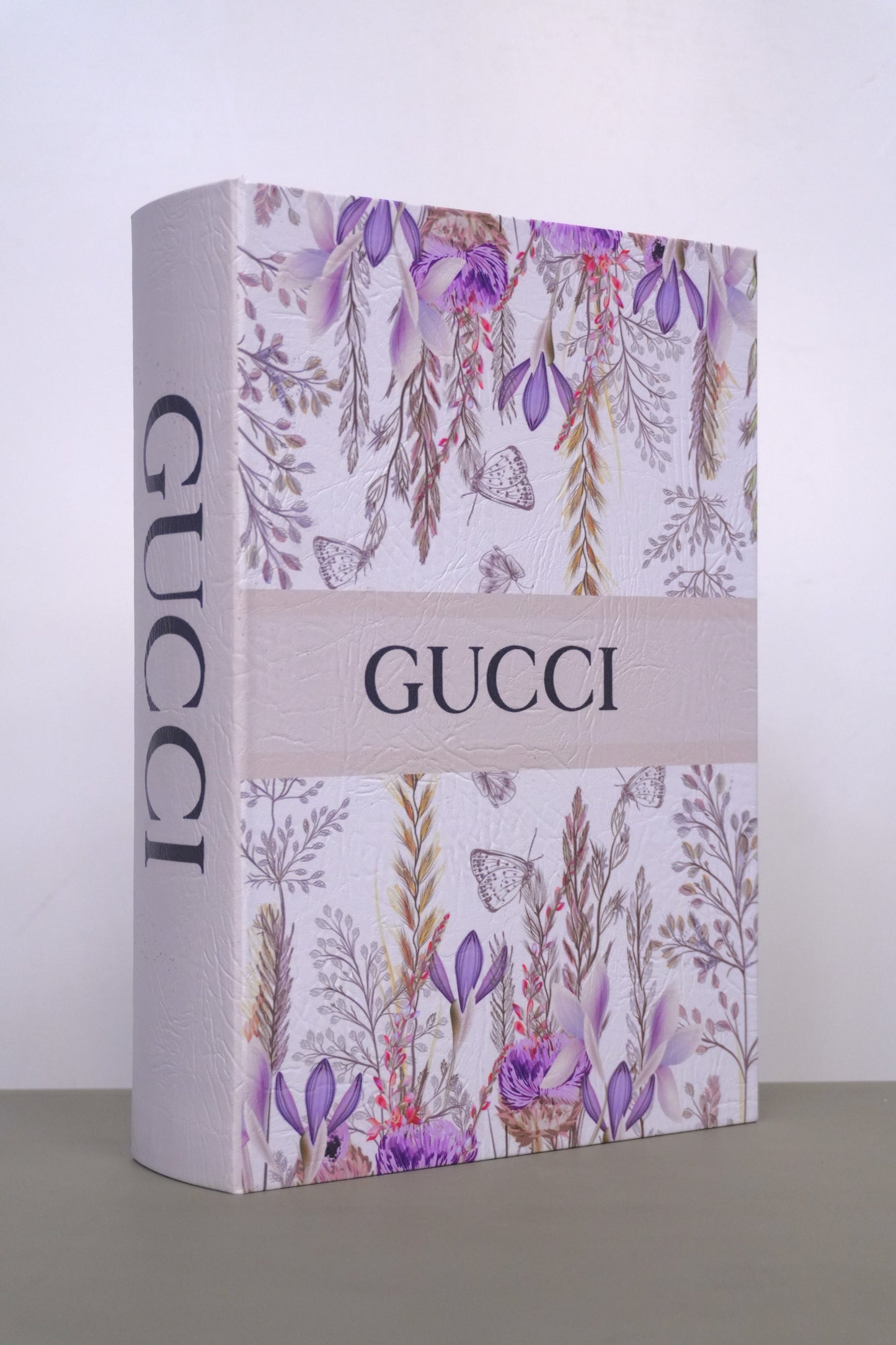 Libro decorativo Gucci