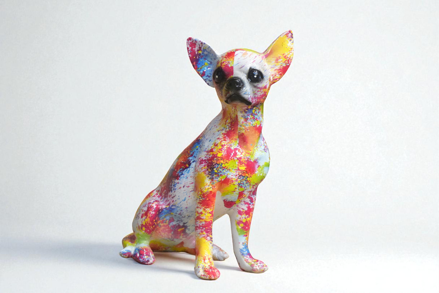 estatua chihuahua grafiti